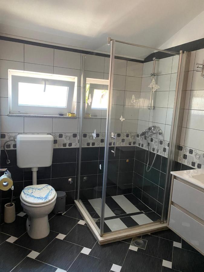 Apartment Lena Funtana Kültér fotó